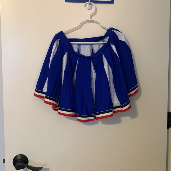 Cheer uniform dress up - Picture 2 of 6